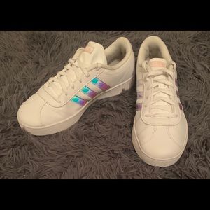 Girls Sneakers